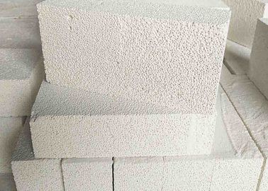 Porous Mullite Refractory Bricks JM26 Customized White Color Insulating Material For Industrial Kilns